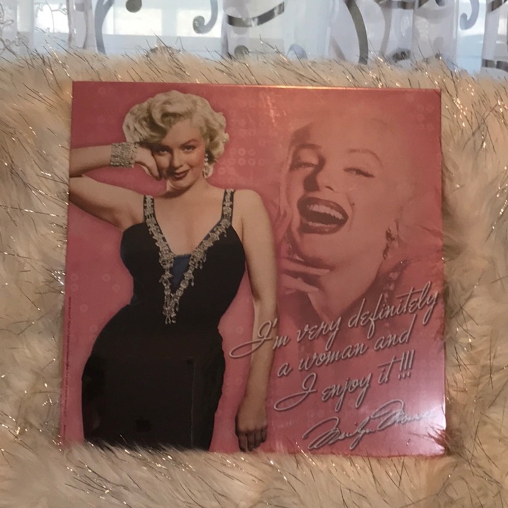 Marilyn Monroe tin sign 👠